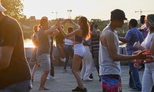 Bachata by the River: 90s Party thumbnail