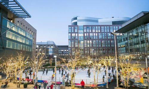 Ice Skating at Skate @ Canal District Kendall thumbnail