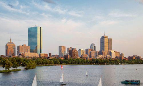 The 9 Best Boston Boat Experiences to Enjoy in Summer 2026 thumbnail