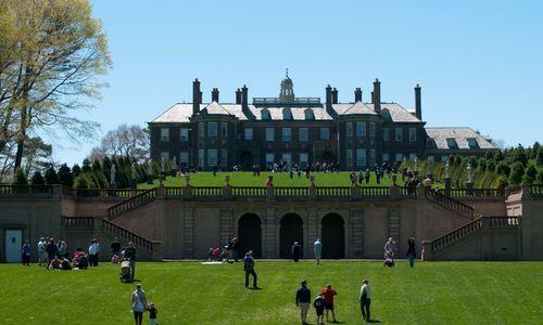 Guided Tour of Historic Castle Hill on the Crane Estate: Round Trip Transportation from Boston Included! thumbnail