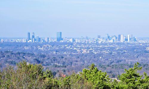 The 7 Most Scenic Train-accessible Hiking Trails Outside of Boston thumbnail