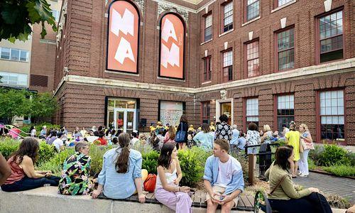 Art on the Plaza thumbnail