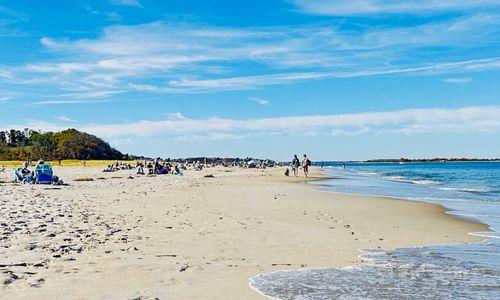 13 Beaches Near Boston Accessible via the MBTA Commuter Rail thumbnail