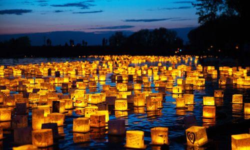 Washington, DC Water Lantern Festival thumbnail