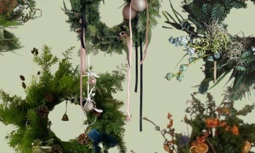 Field Trip: Holiday wreath making class with Rococo Floral Co. thumbnail