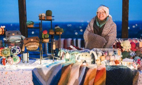 The German Christmas Markets at Bluemont Vineyard thumbnail