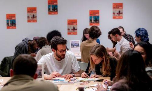 Harvard Art Museums at Night thumbnail
