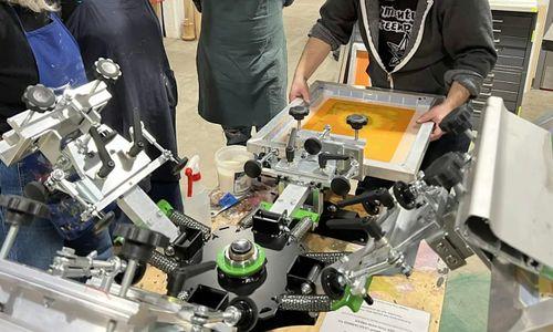 Free Screen Print Shop Night thumbnail