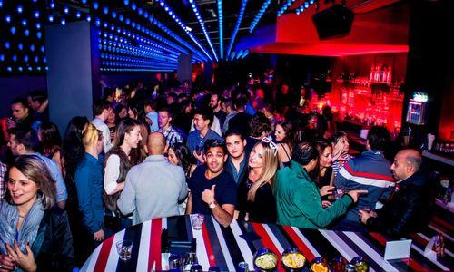 Bar Moxy then GO PARTY at BSMNT! FREE! thumbnail