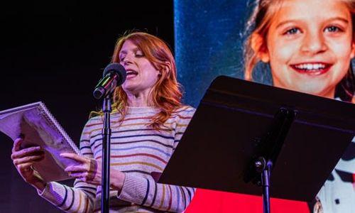 'Mortified' live thumbnail