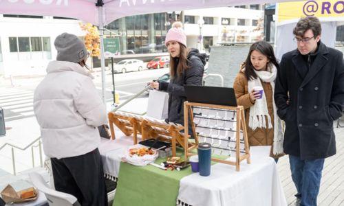 Rosslyn Cheer 2026: Holiday Market thumbnail